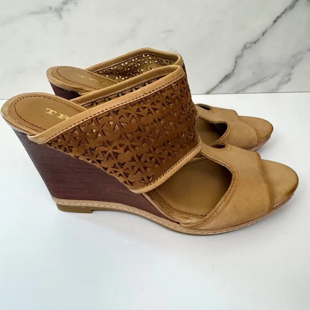 Trask Womens Payton Perforated Wedge Sandals Size 6.5 Leather Boho Minimal Tan